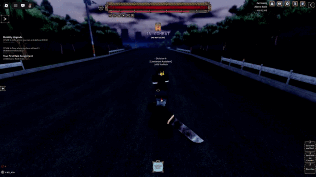 Player performing the Sword Draw Dash Z skill from katana hybrid in Devil Hunter